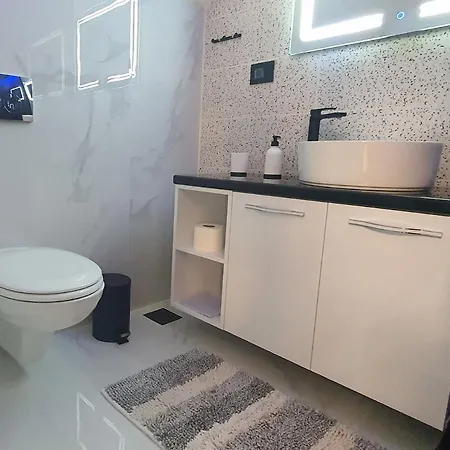 Casa de hóspedes Pansion Eden 3*